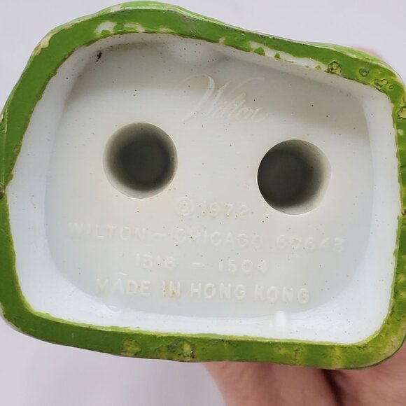 Vintage 1972 Western Cowboy Figurine 6" Tall Plastic Collectible Gun Figher - Picture 10 of 11